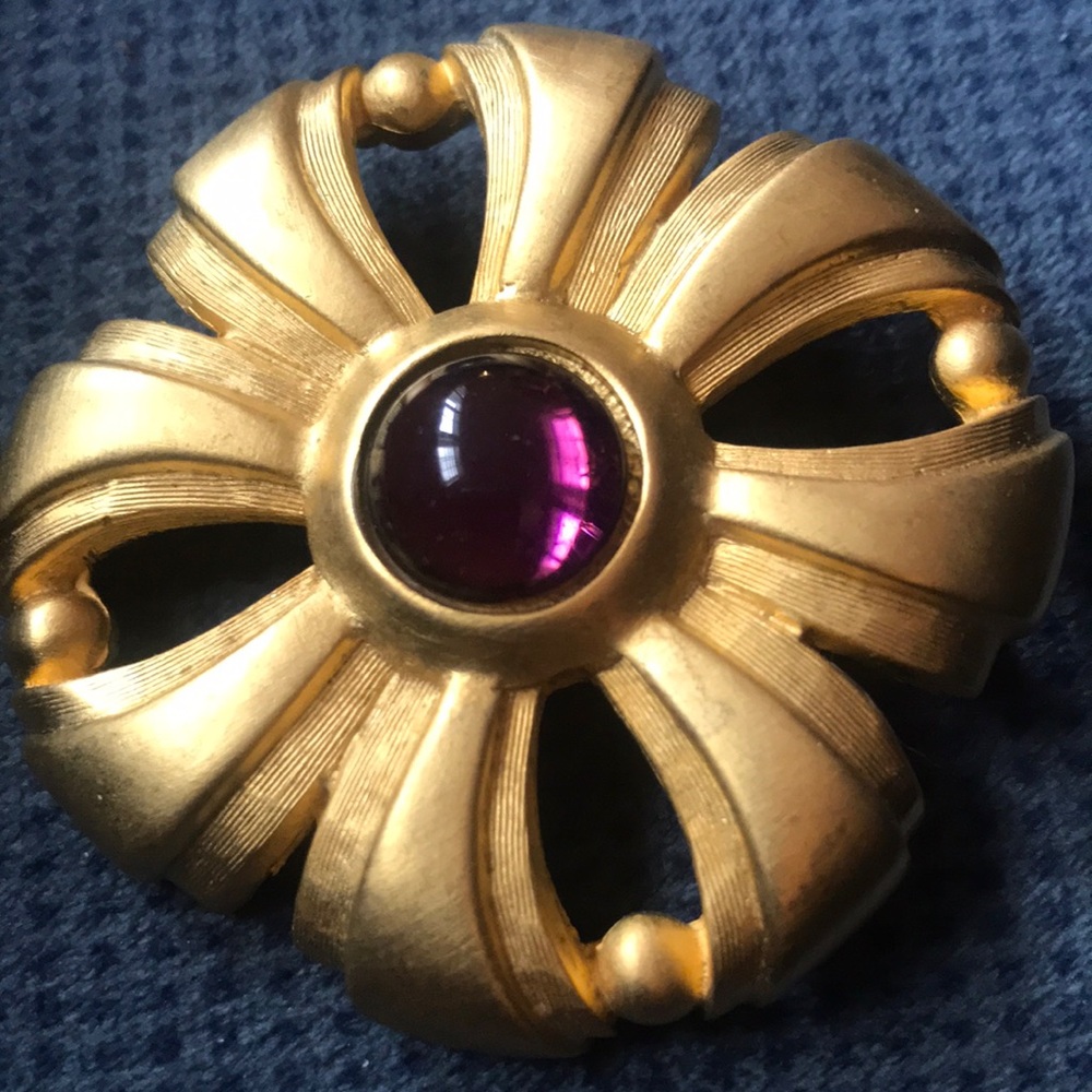 1980’s costume gold and purple brooch